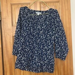 Medium Old Navy quarter sleeve blouse